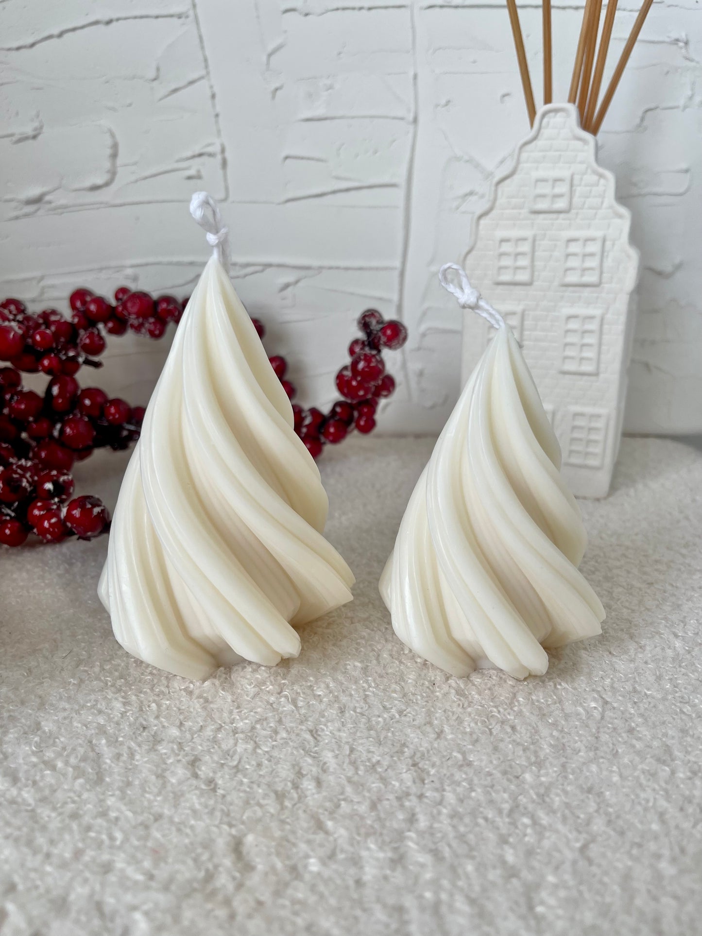 Swirl Christmas Tree Candle